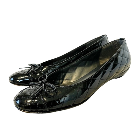 Stuart Weitzman bow quilted patent leather ballerina black flats Quilty - Picture 3 of 15